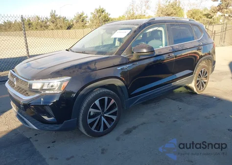2022 Volkswagen Taos 1.5T Se z USA, uszkodzony, nr VIN 3VVWX7B23NM024358